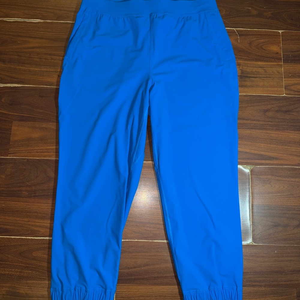 Lululemon Adapted State High-Rise Jogger
Full Length - Size 10